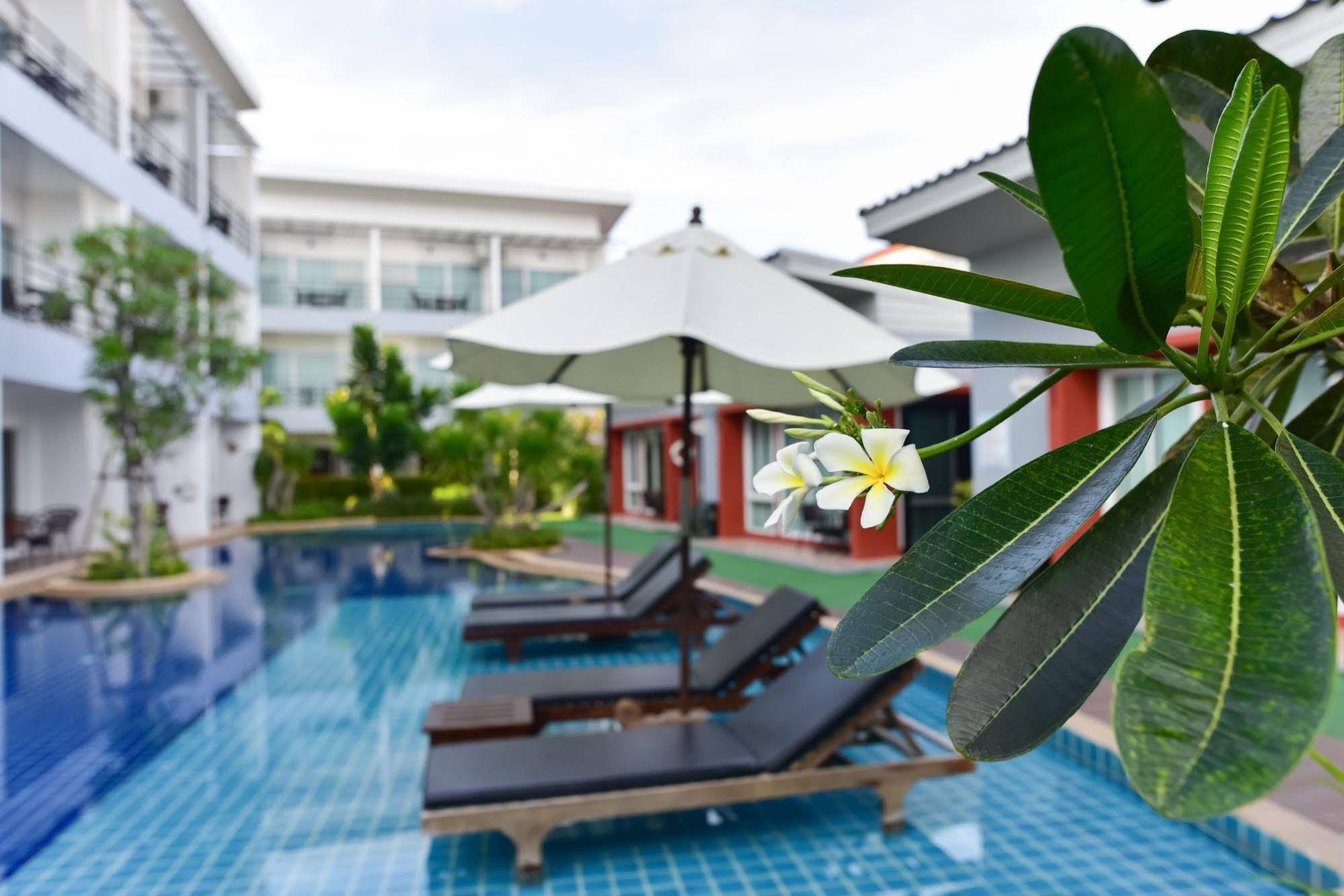 Hotel Milano Huahin Exterior foto